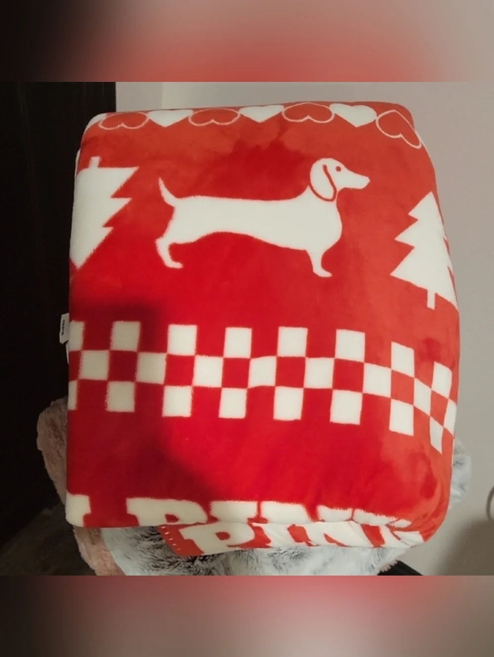 RARE! ❤️ 2023 VICTORIA'S SECRET PINK COZY PLUSH SHERPA DACHSHUND BLANKET